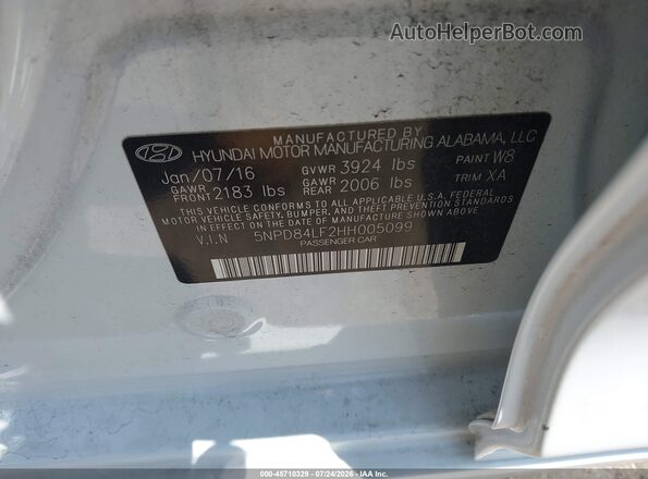 5NPD84LF2HH005099 2017 HYUNDAI ELANTRA White Vista del compartimento del motor