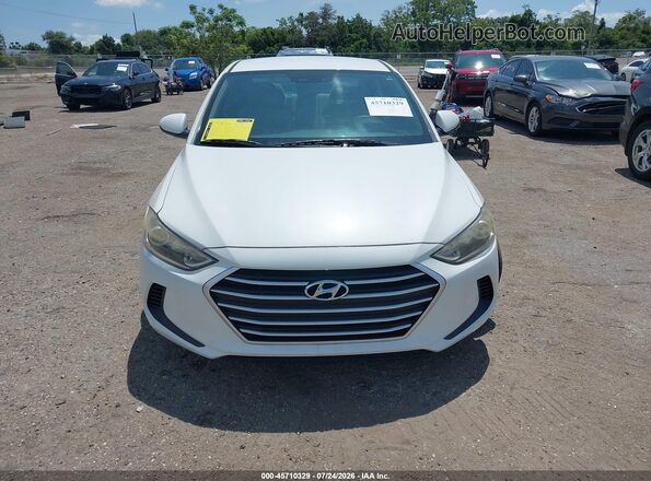5NPD84LF2HH005099 2017 HYUNDAI ELANTRA White Vista interior trasera