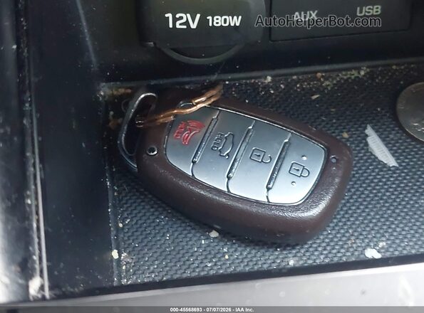 5NPD84LF2HH052438 2017 HYUNDAI ELANTRA Red Vista del salpicadero