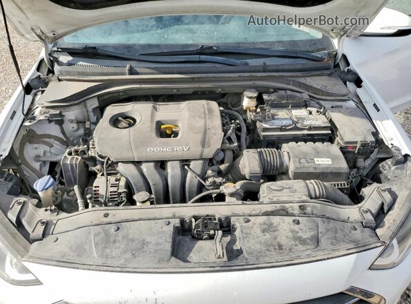 5NPD84LF2HH055839 2017 HYUNDAI ELANTRA White Widok wnętrza z tyłu