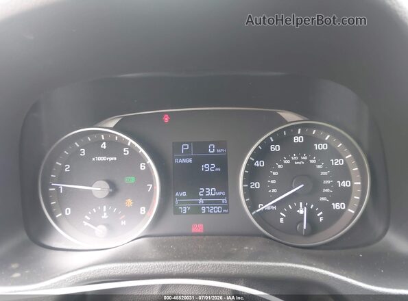 5NPD84LF2HH197866 2017 HYUNDAI ELANTRA Silver 