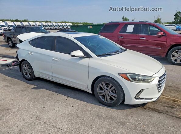 5NPD84LF2HH205223 2017 HYUNDAI ELANTRA Белый Передняя правая четверть