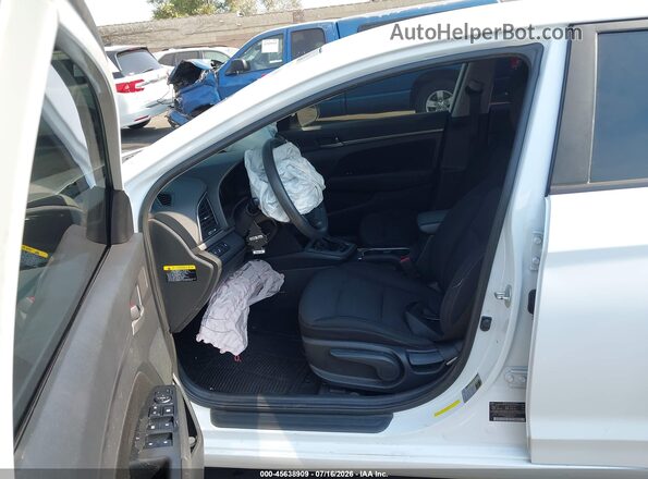 5NPD84LF2JH237465 2018 HYUNDAI ELANTRA White Vista interior delantera