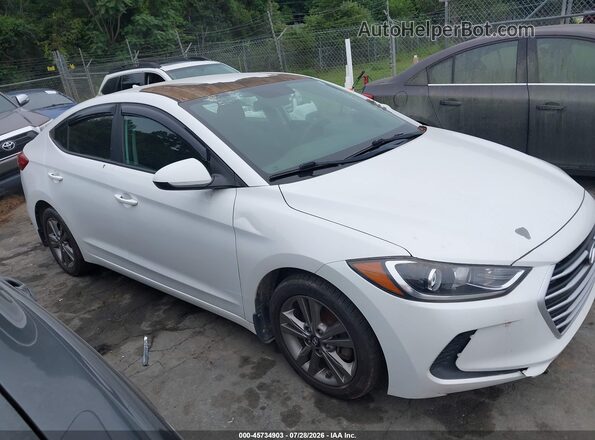 5NPD84LF2JH279120 2018 HYUNDAI ELANTRA White Вид задньої частини салону