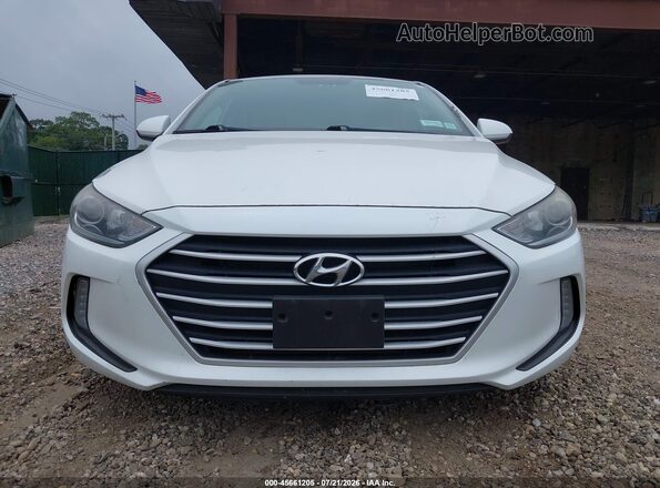 5NPD84LF2JH295740 2018 HYUNDAI ELANTRA White Widok zestawu wskaźników