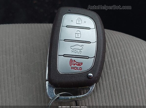 5NPD84LF2JH295740 2018 HYUNDAI ELANTRA White Widok deski rozdzielczej