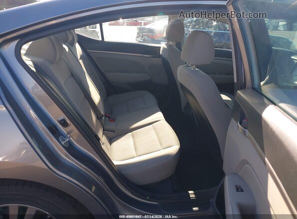 5NPD84LF2JH297648 2018 HYUNDAI ELANTRA Silver VIN կոդի պիտակի տեսք