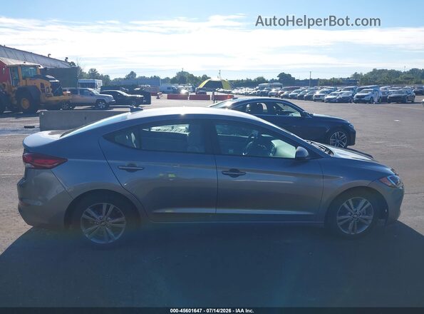 5NPD84LF2JH297648 2018 HYUNDAI ELANTRA Silver Սալոնի հետևի տեսք