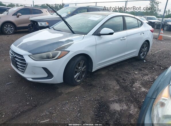 5NPD84LF2JH311290 2018 HYUNDAI ELANTRA Белый Передняя левая четверть