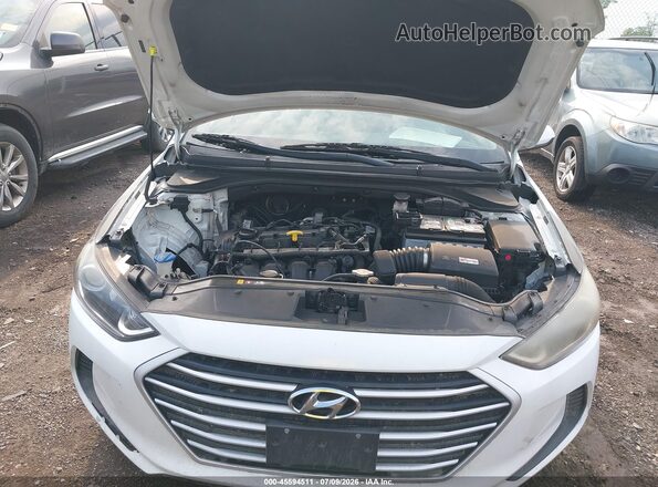 5NPD84LF2JH311290 2018 HYUNDAI ELANTRA Белый Вид сзади