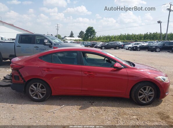 5NPD84LF2JH314514 2018 HYUNDAI ELANTRA Red უკანა სალონის ხედი