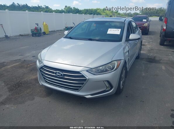 5NPD84LF2JH330552 2018 HYUNDAI ELANTRA Silver წინა მარცხენა ხედი სამი მეოთხედიდან