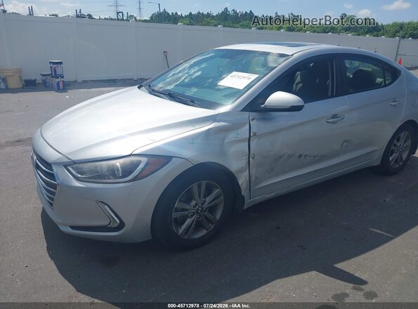 5NPD84LF2JH330552 2018 HYUNDAI ELANTRA Silver წინა ხედი