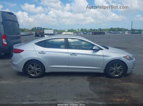 5NPD84LF2JH330552 2018 HYUNDAI ELANTRA Silver უკანა სალონის ხედი