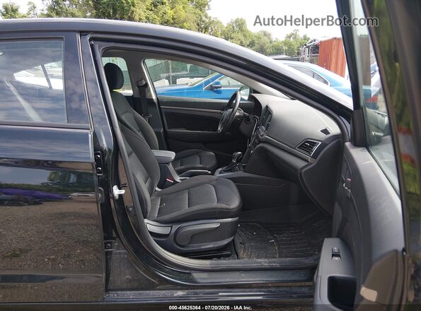 5NPD84LF2JH362448 2018 HYUNDAI ELANTRA Black წინა სალონის ხედი
