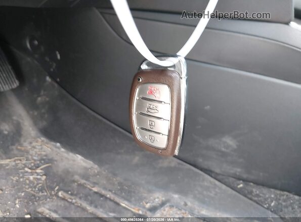 5NPD84LF2JH362448 2018 HYUNDAI ELANTRA Black წინა პანელის ხედი