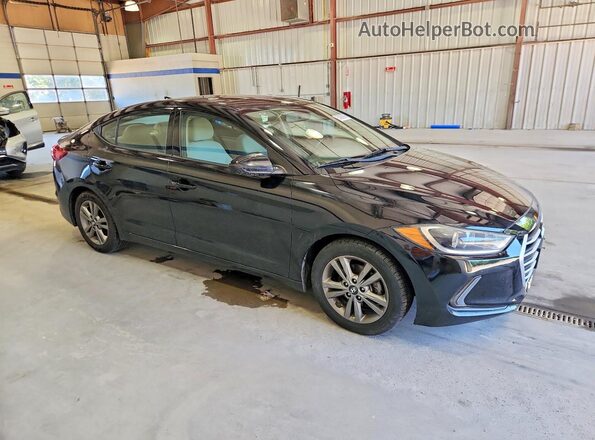 5NPD84LF2JH372591 2018 HYUNDAI ELANTRA Black წინა მარჯვენა