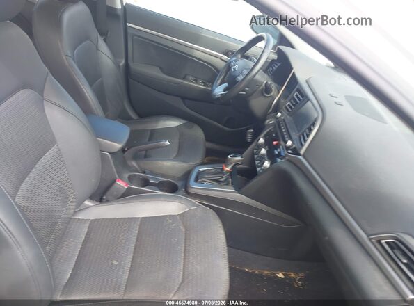 5NPD84LF2KH429292 2019 HYUNDAI ELANTRA White წინა სალონის ხედი