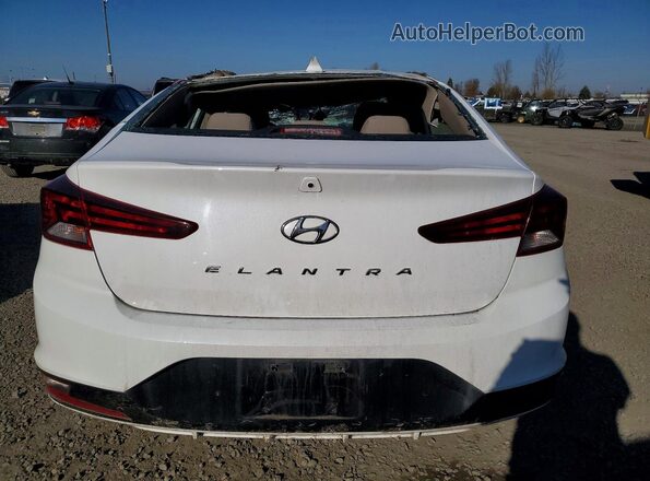 5NPD84LF2KH442799 2019 HYUNDAI ELANTRA White Rear view