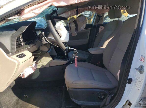 5NPD84LF2KH442799 2019 HYUNDAI ELANTRA White Front interior view