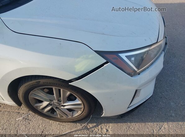 5NPD84LF2LH610040 2020 HYUNDAI ELANTRA Белый Вид спереди