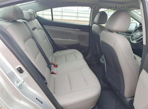 5NPD84LF3HH035423 2017 HYUNDAI ELANTRA Серебряный Вид задних сидений