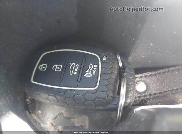 5NPD84LF3HH108080 2017 HYUNDAI ELANTRA White Dashboard view