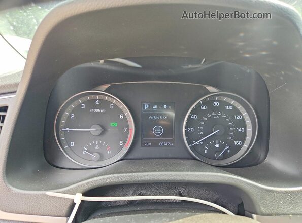 5NPD84LF3HH123890 2017 HYUNDAI ELANTRA Red ხელსაწყოთა პანელის ხედი