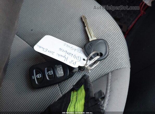 5NPD84LF3HH162575 2017 HYUNDAI ELANTRA Blue Widok deski rozdzielczej