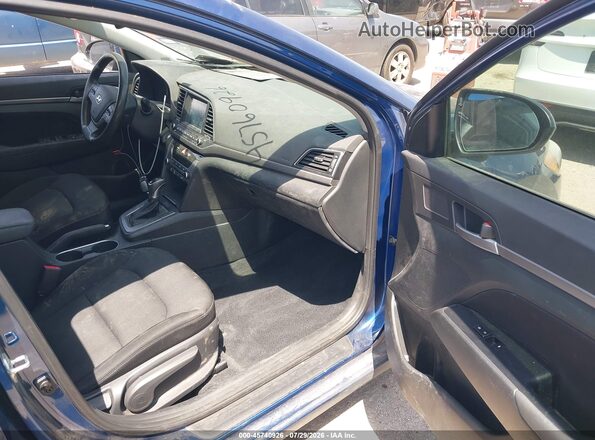 5NPD84LF3HH166707 2017 HYUNDAI ELANTRA Blue Front interior view