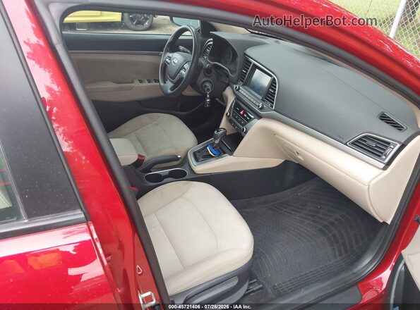 5NPD84LF3HH185712 2017 HYUNDAI ELANTRA Red Front interior view
