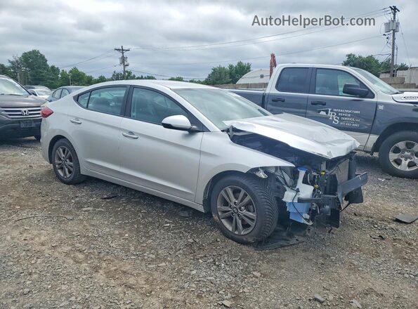 5NPD84LF3JH240312 2018 HYUNDAI ELANTRA Серебряный Передняя правая четверть