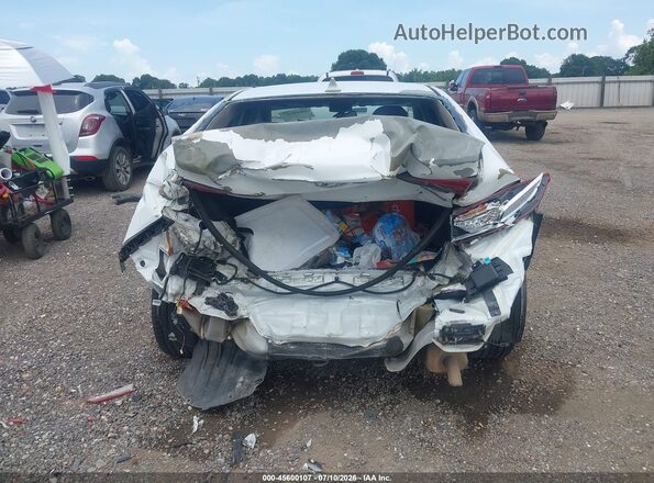 5NPD84LF3JH256168 2018 HYUNDAI ELANTRA White 