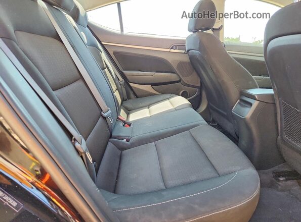 5NPD84LF3JH259300 2018 HYUNDAI ELANTRA Black Rear seats view