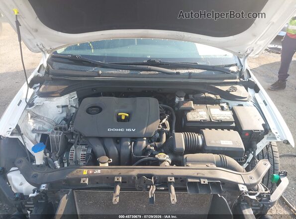 5NPD84LF3JH363592 2018 HYUNDAI ELANTRA White Հետևի տեսք