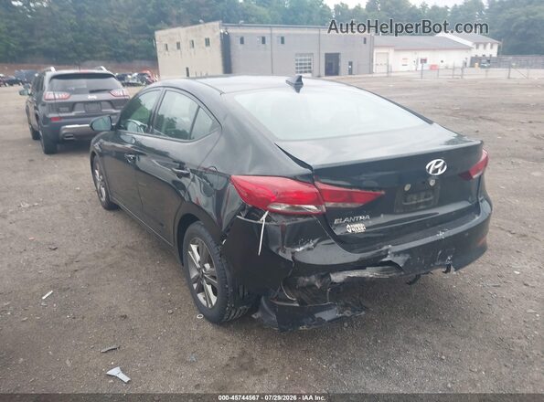 5NPD84LF3JH396219 2018 HYUNDAI ELANTRA Black Вид спереду