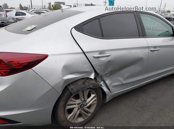 5NPD84LF3KH457313 2019 HYUNDAI ELANTRA Silver Widok z przodu