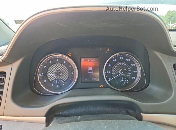 5NPD84LF3KH468070 2019 HYUNDAI ELANTRA Silver ხელსაწყოთა პანელის ხედი