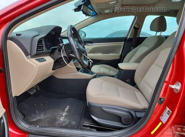 5NPD84LF3LH517074 2020 HYUNDAI ELANTRA Красный Вид салона спереди