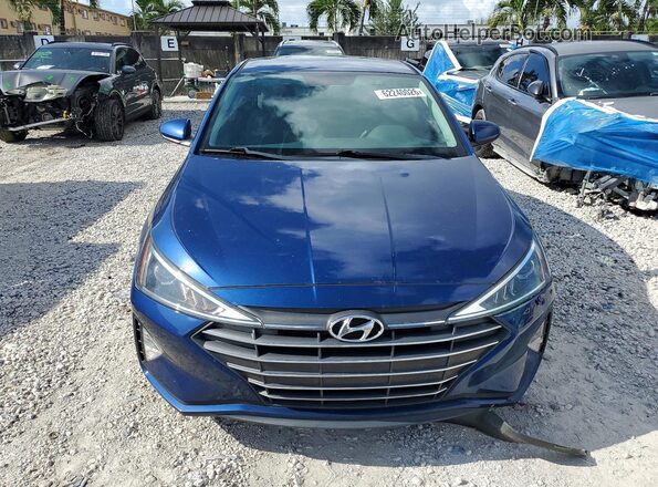 5NPD84LF3LH545750 2020 HYUNDAI ELANTRA Blue Widok z przodu