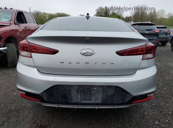 5NPD84LF3LH561575 2020 HYUNDAI ELANTRA Silver Rear view