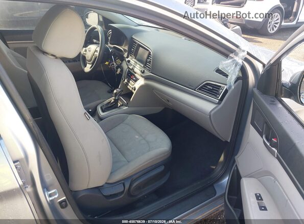 5NPD84LF4HH011504 2017 HYUNDAI ELANTRA Silver Вид салону спереду