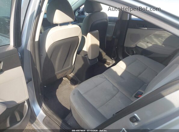 5NPD84LF4HH011504 2017 HYUNDAI ELANTRA Silver Вид наклейки з VIN-кодом