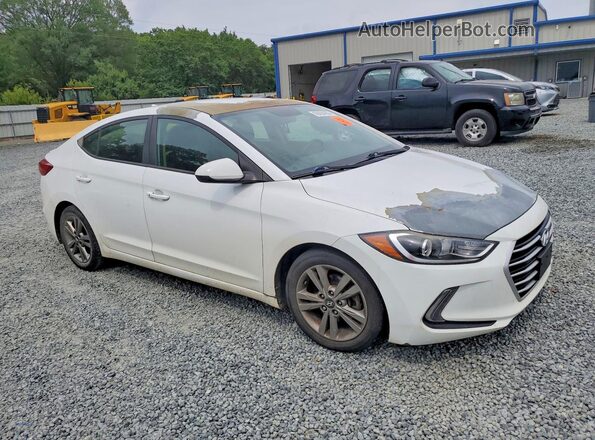 5NPD84LF4HH037553 2017 HYUNDAI ELANTRA White Delantero derecho