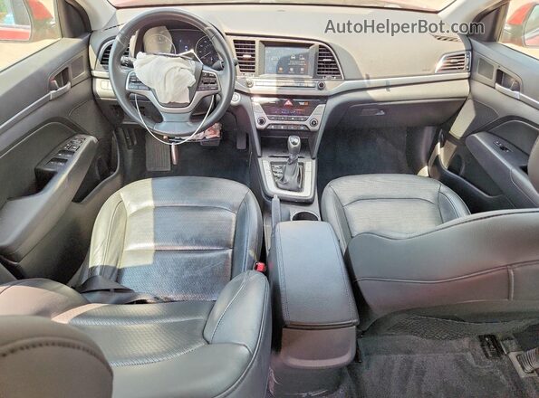 5NPD84LF4HH039111 2017 HYUNDAI ELANTRA Красный Вид панели приборов