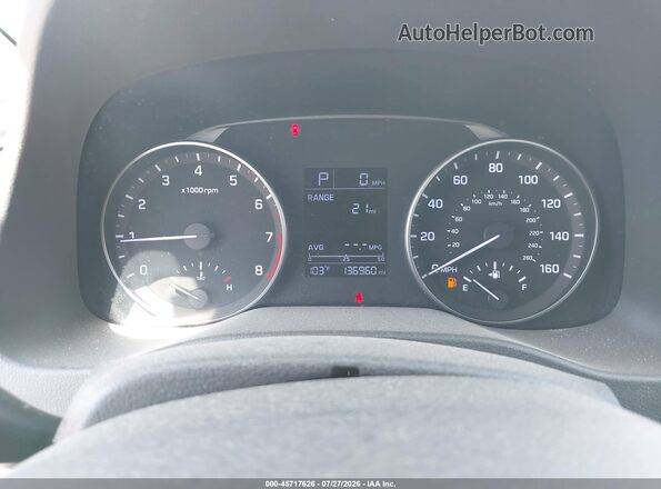 5NPD84LF4HH092990 2017 HYUNDAI ELANTRA White Vista de los asientos traseros