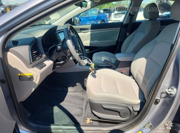 5NPD84LF4HH095078 2017 HYUNDAI ELANTRA Silver Սալոնի դիմացի տեսք