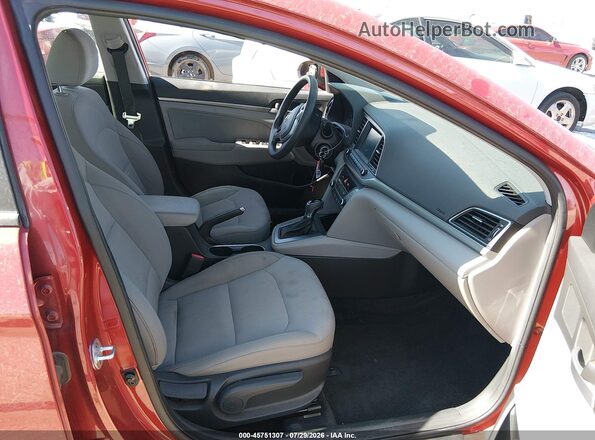 5NPD84LF4HH098076 2017 HYUNDAI ELANTRA Red Widok wnętrza z przodu