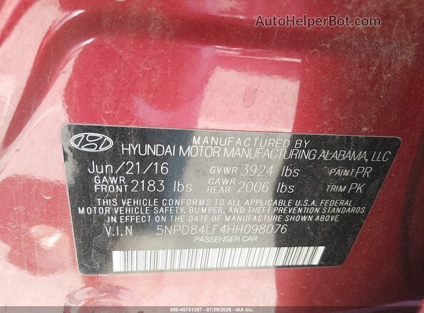 5NPD84LF4HH098076 2017 HYUNDAI ELANTRA Red Widok komory silnika