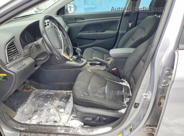 5NPD84LF4HH122425 2017 HYUNDAI ELANTRA Silver Front interior view